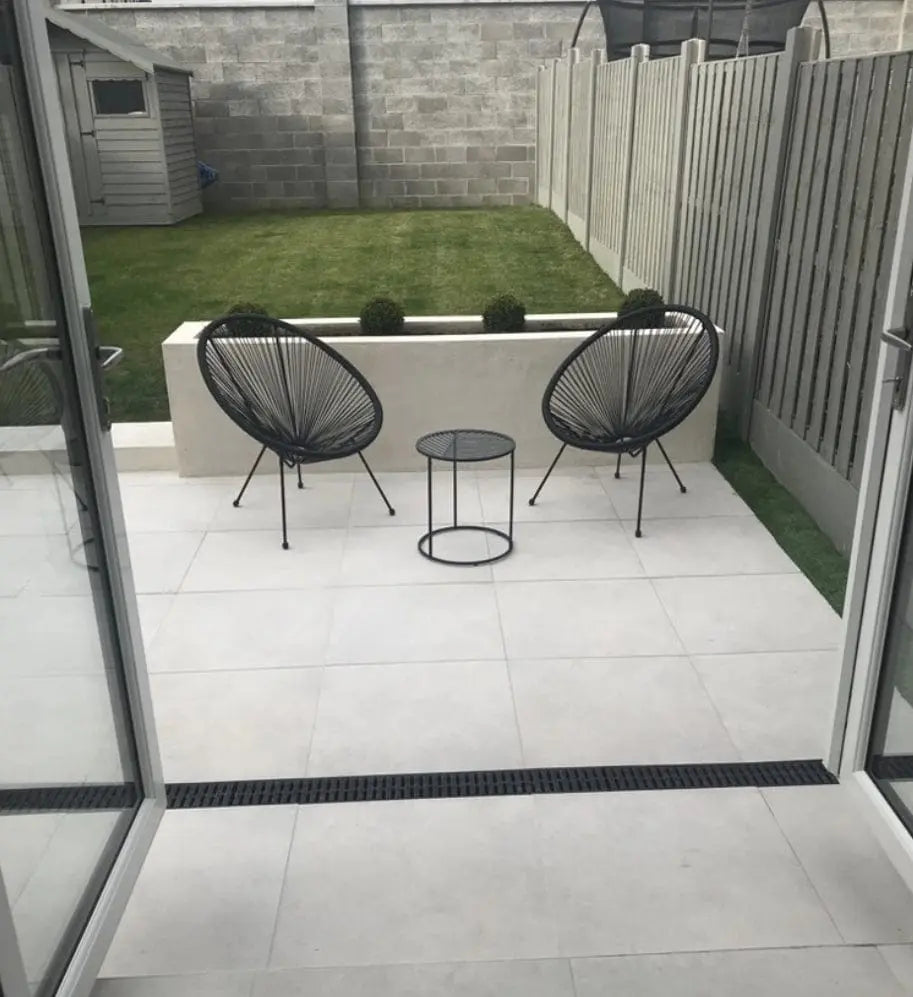 Live Off White 600x1200x20mm Outdoor Porcelain Paving from £38.10 sq.m Bien