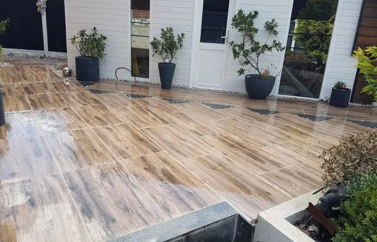 FREE DELIVERY PALLET of 450x900x20mm Oak Wood Effect Outdoor Porcelain Paving Vivido